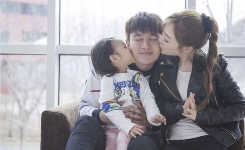 娱乐圈吃瓜爆料李小璐,娱乐圈吃瓜爆料背后的真相揭秘 第1张 娱乐圈吃瓜爆料李小璐,娱乐圈吃瓜爆料背后的真相揭秘 第1张